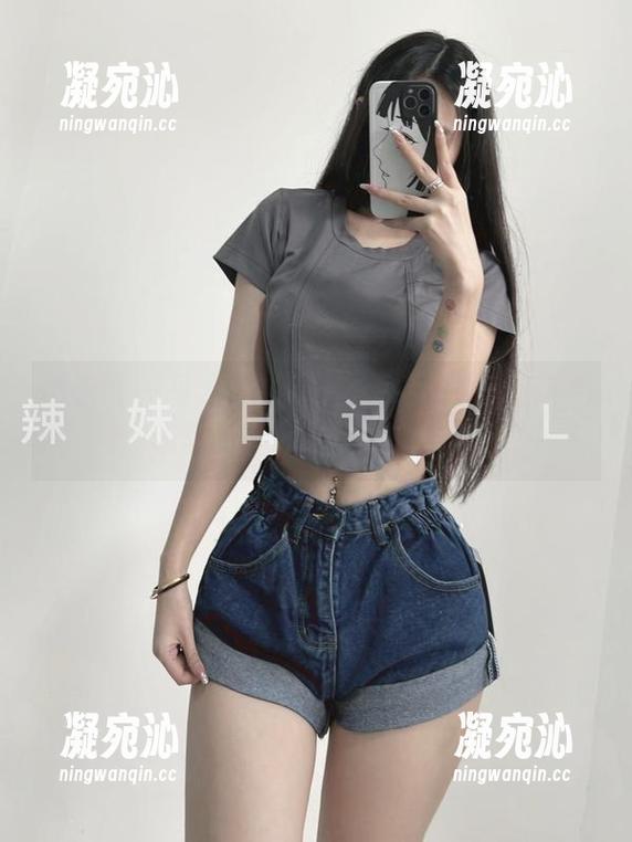 陈佩奇 微密圈 - 写真界的女王!看陈佩奇如何用‘非常哇塞’撩拨你的心弦?