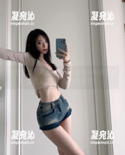 陈妮妮UNI 微密圈 - 下载那些年:陈妮妮UNI姐姐的图库为你解锁视觉新体验!