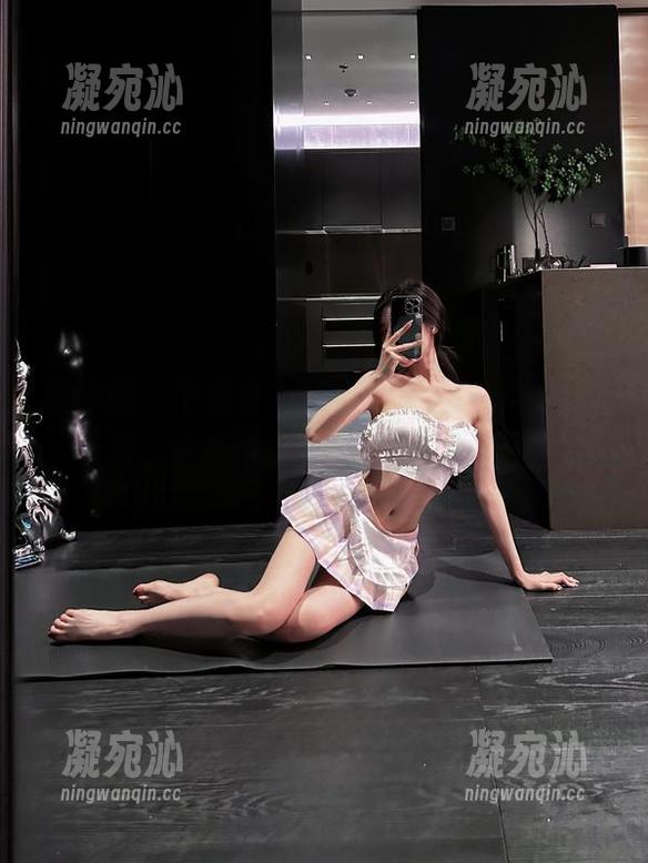 黎允熙baby 微密圈 - 下载全集!黎允熙baby毛衣大片,让你今晚梦中都裹着柔软!