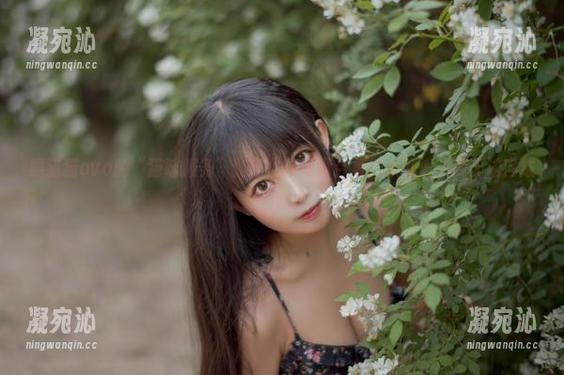 黑猫猫ovo 黑猫猫ovo的“猫咪服务”:猫女仆写真合集,太可爱了我无法自拔!